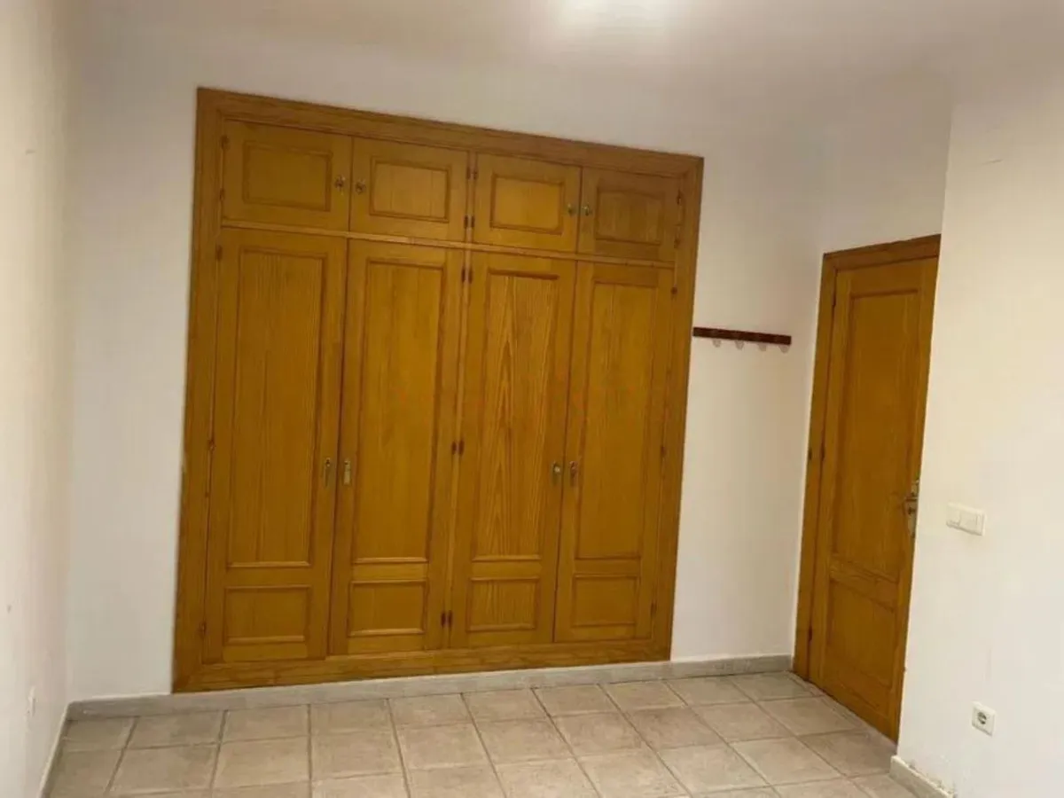 fc0c2e77-a0e5-4906-ad68-73e1f2ed44f2