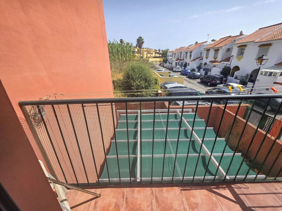 13ced94e-fdc7-45b5-93e5-e2f2c79922a6