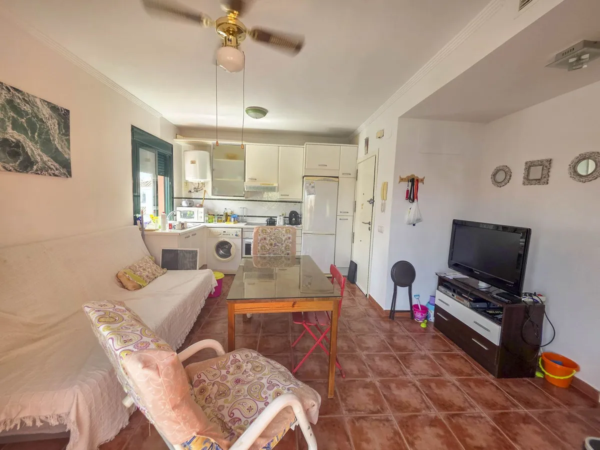 86084085-65bc-4451-9f31-e9b2c72f77fd