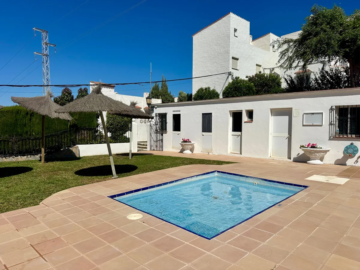 cc4d008b-12a8-42c3-b74b-5e75cbbc2ce0