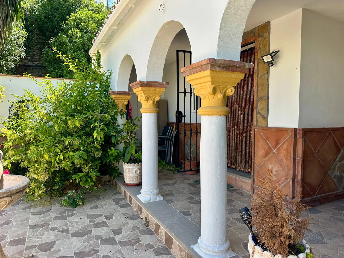 e260b914-c80d-4ecc-9d20-82e7c027d78a