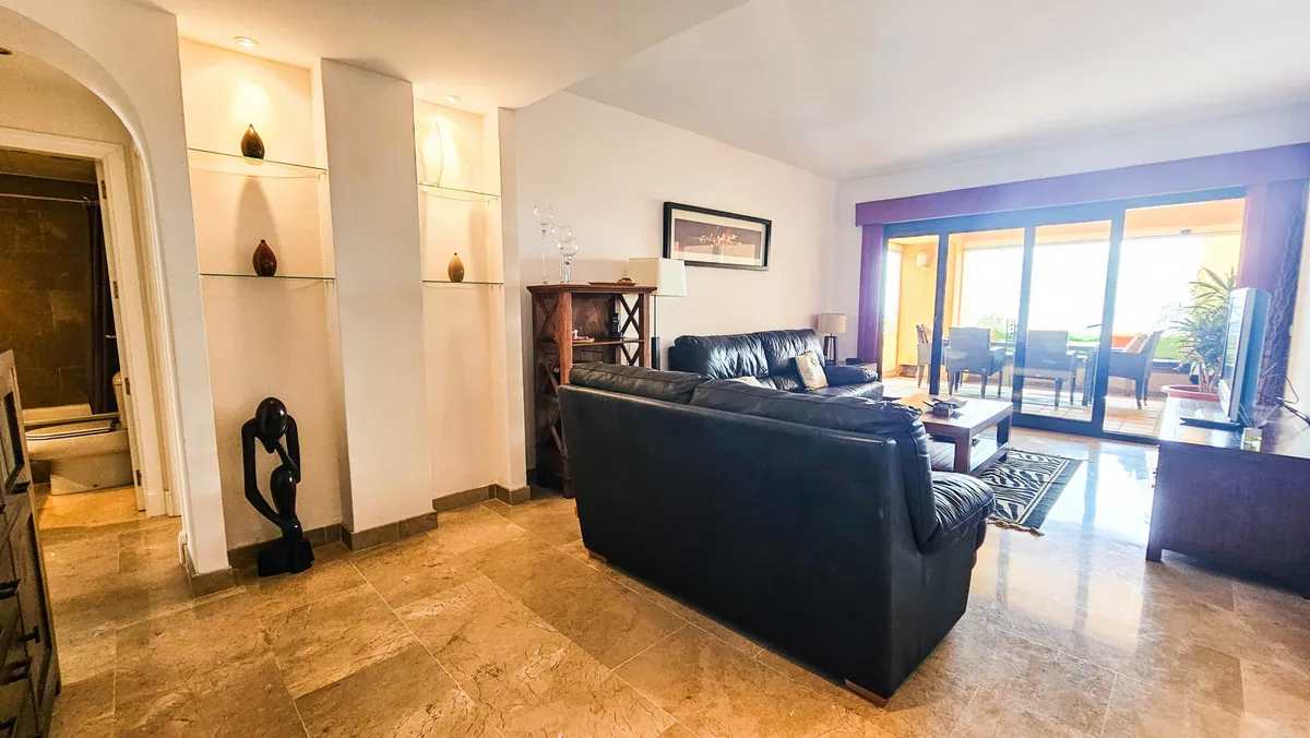 7447d879-c092-48d7-b26f-7e686bee6307