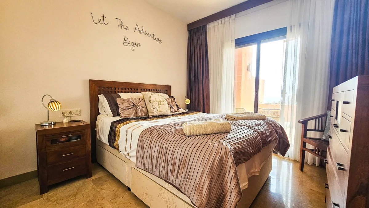 890350e7-5294-4759-a282-a41e539fb5fc