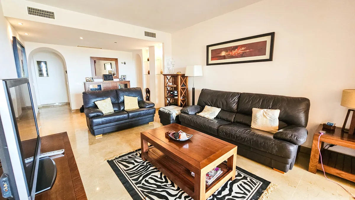 b3556276-dc76-4cfb-aa3a-da3389e6b267