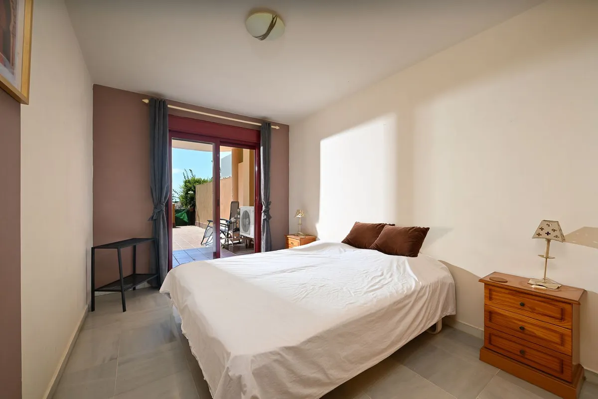 64cfece4-3fc8-4876-9eb6-b2ef813b59e4