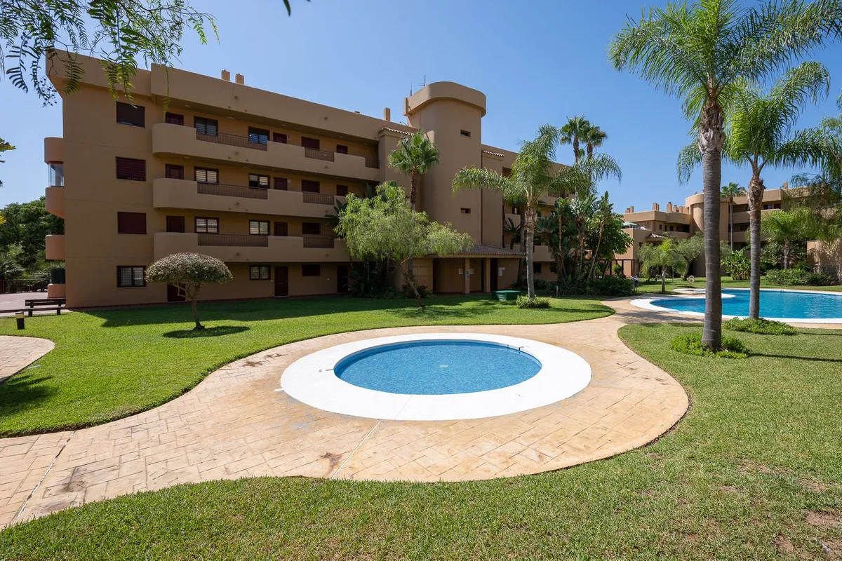 c879be66-7649-4c0d-b5a7-25226708bf34