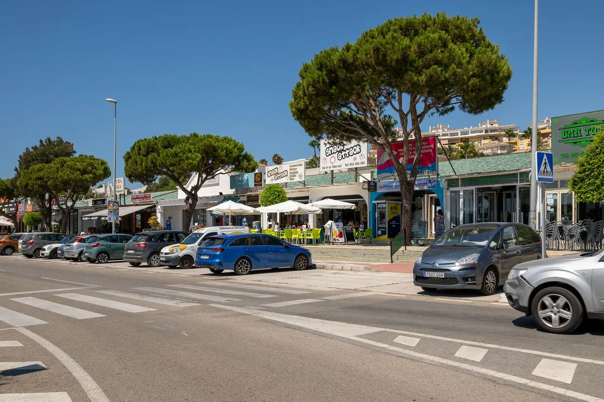 ee69604e-9752-4da7-b2d7-cf1d505064e3