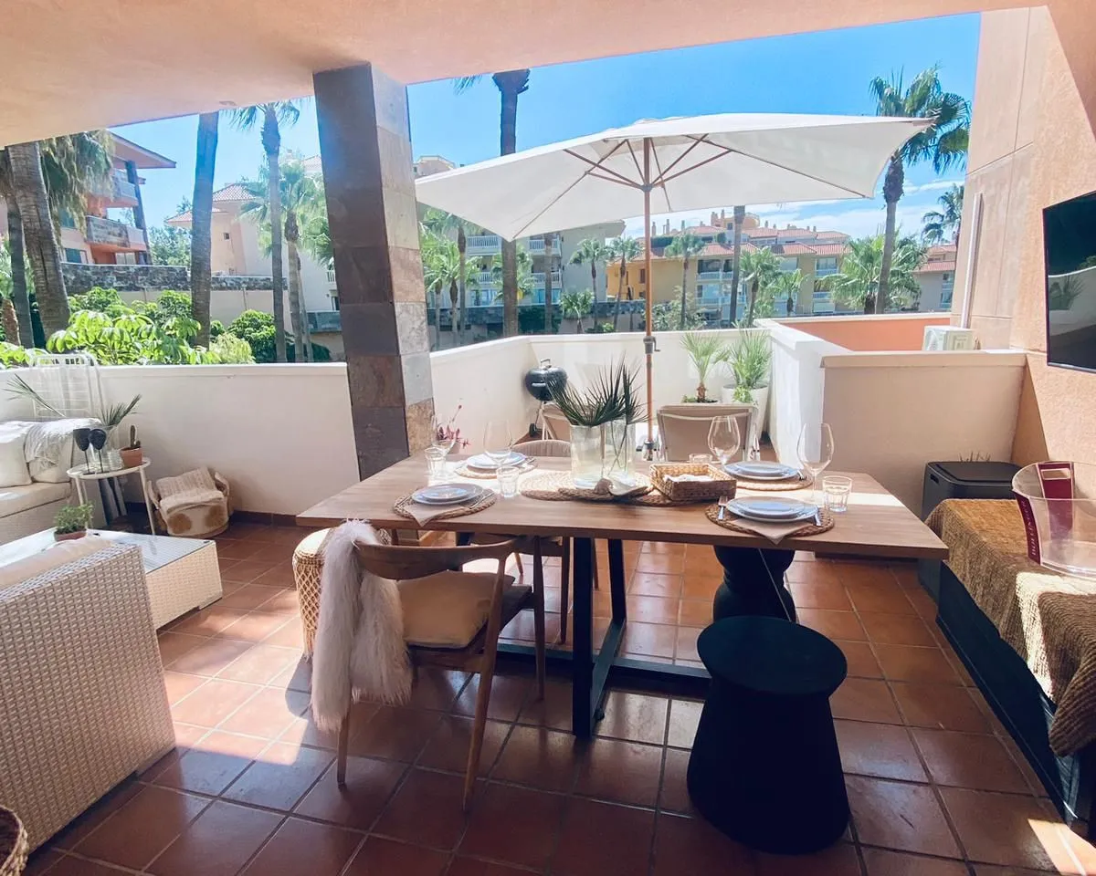 79d92bf6-13dd-47ea-9166-df3bcd727942