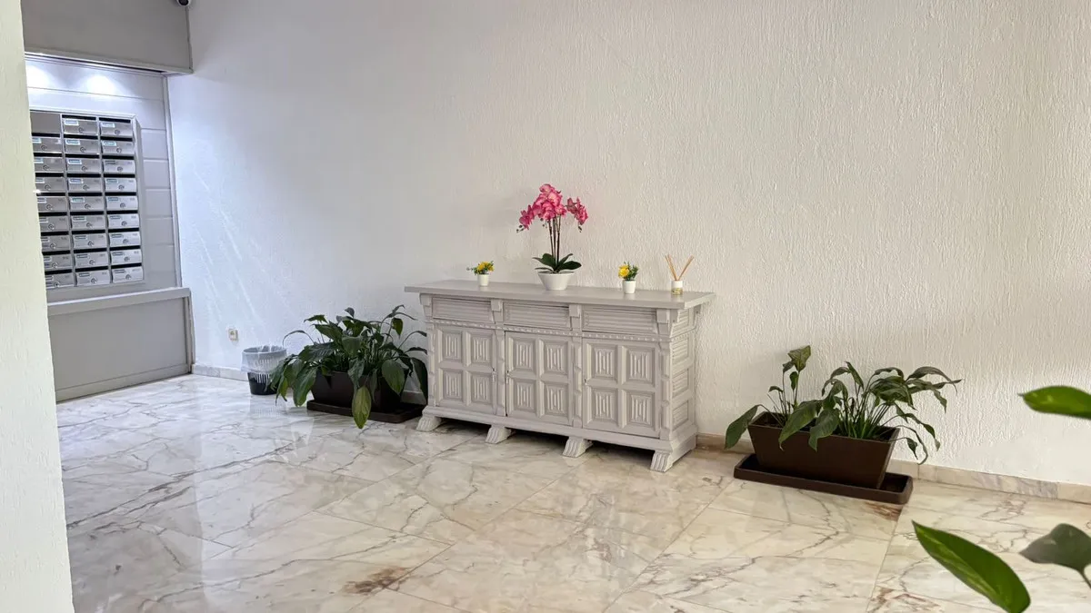 bea8676e-2ebd-47ad-8fdf-c62217849404