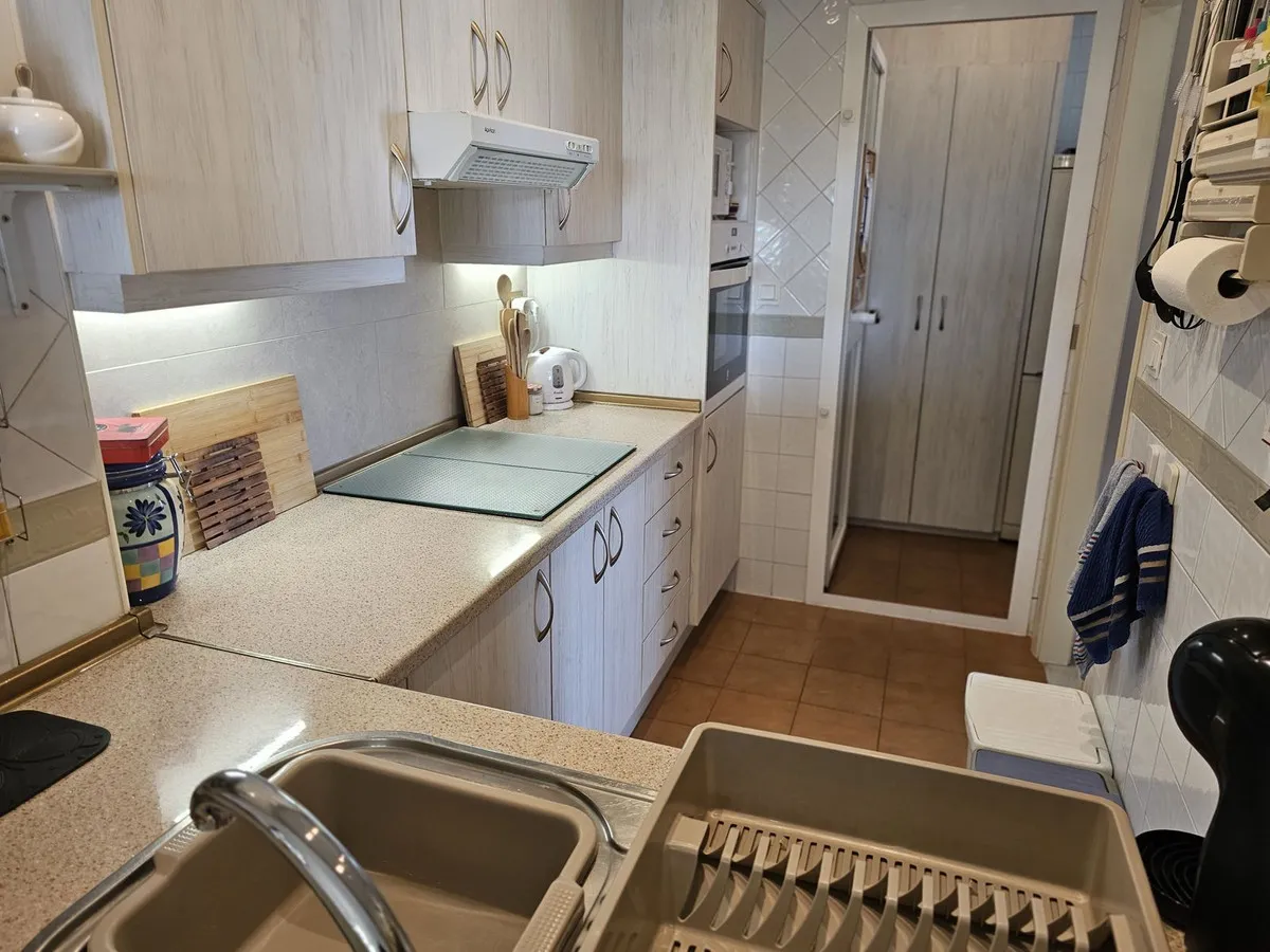 8b4d8986-69a8-474e-844b-a3b8d6dd2b6f