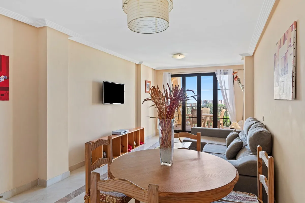 f106c3bb-6315-4d36-a492-830b8530e2b9