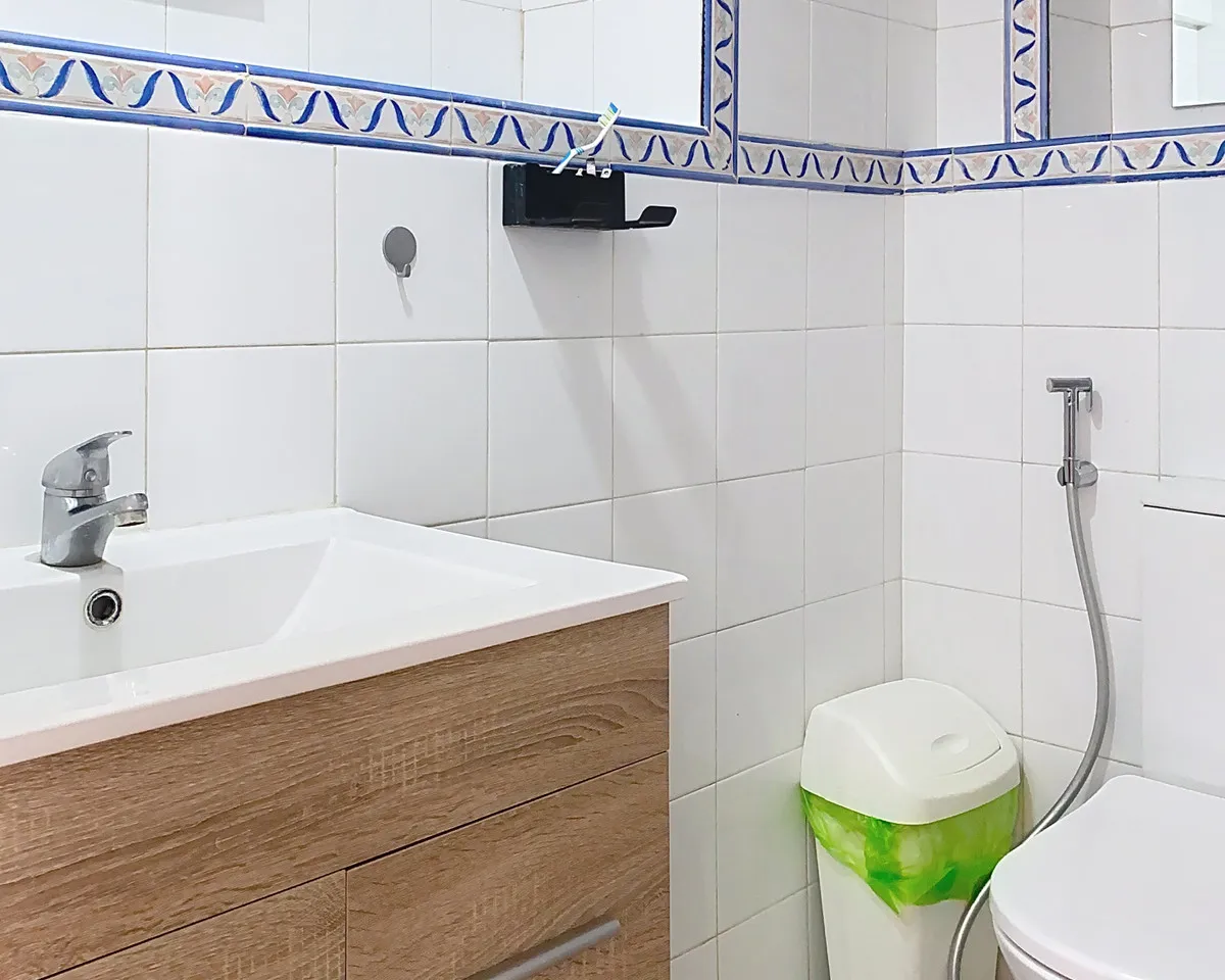 3b4239e7-7e3d-40e3-99fb-e2ada61c3c67