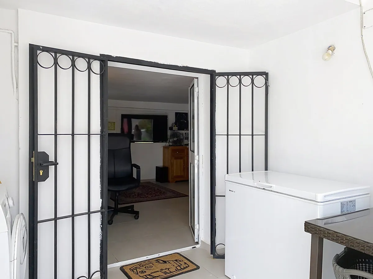 5fee1df0-0295-4d48-9da9-cd6cc04d9915