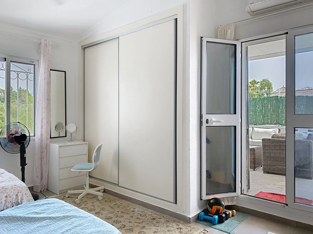 9215584f-f61b-4d59-85ee-f58f17440418