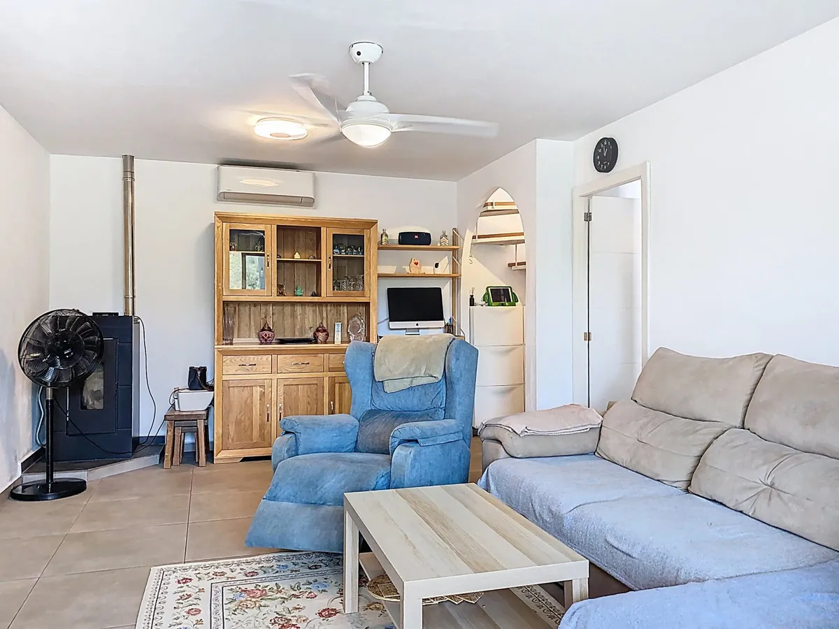 cdb79810-bcbf-4ae2-8ab5-79955de024bb