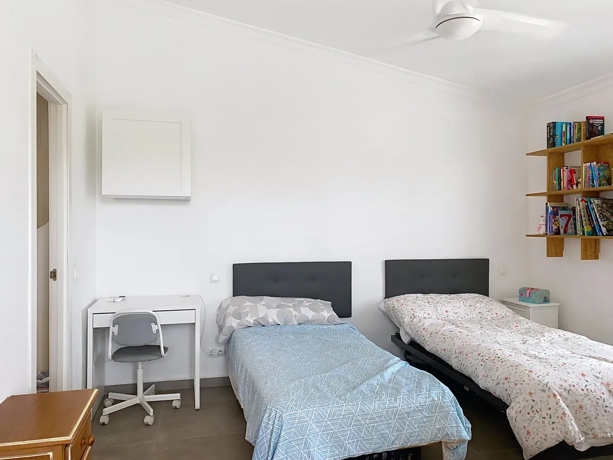 d29b1893-5390-4232-adbf-ac58089ba48a