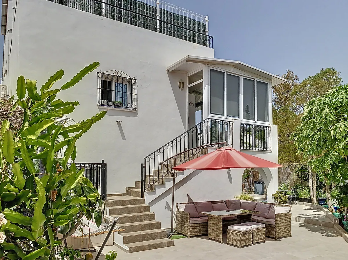 ec9bed4d-bbc2-4840-a607-4defbaa3ff94