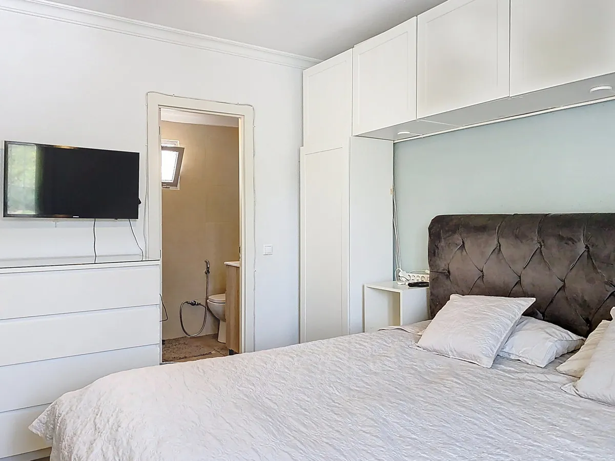 f993964c-677c-47a6-b9ae-1b9d17fe1a8c