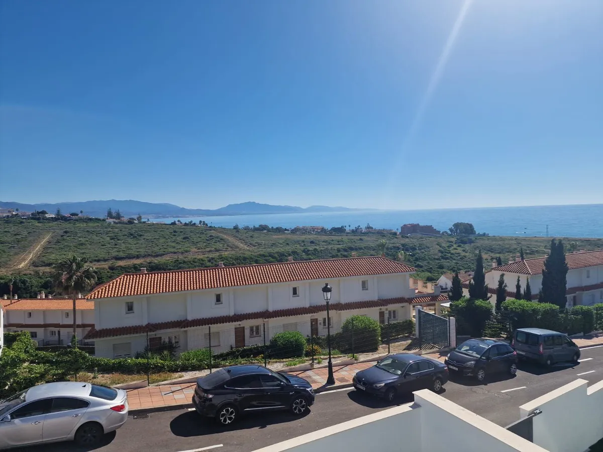 6d71f6b0-68b5-4bd1-87ef-1cb6819640ec