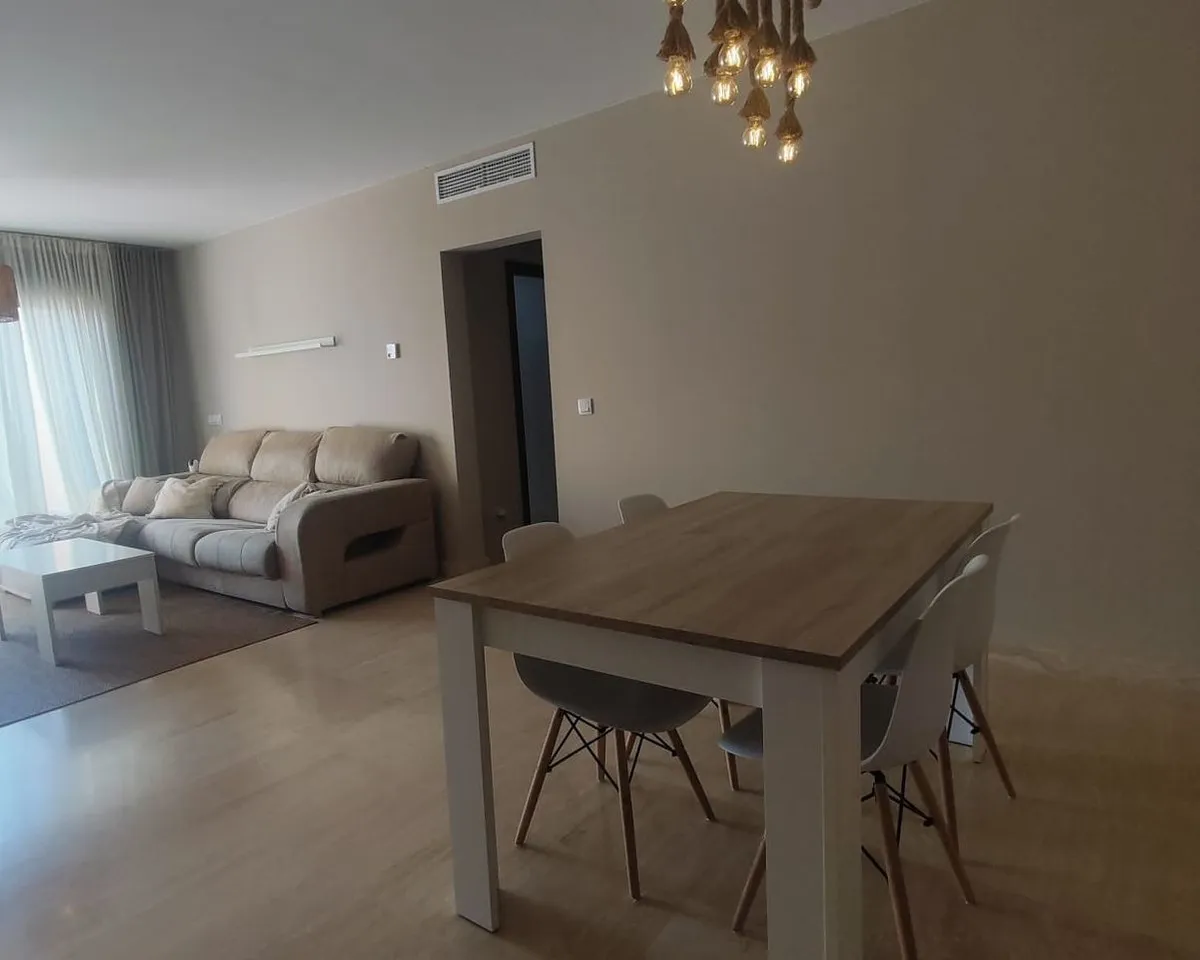 6cd85612-111f-4f09-ba20-b1a41e0693b5