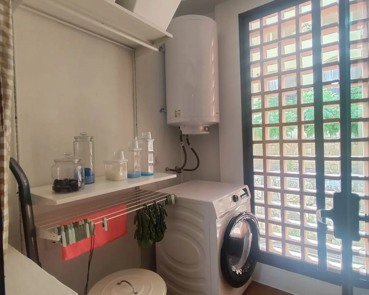 be2dac16-d934-44e2-b243-93502291290f