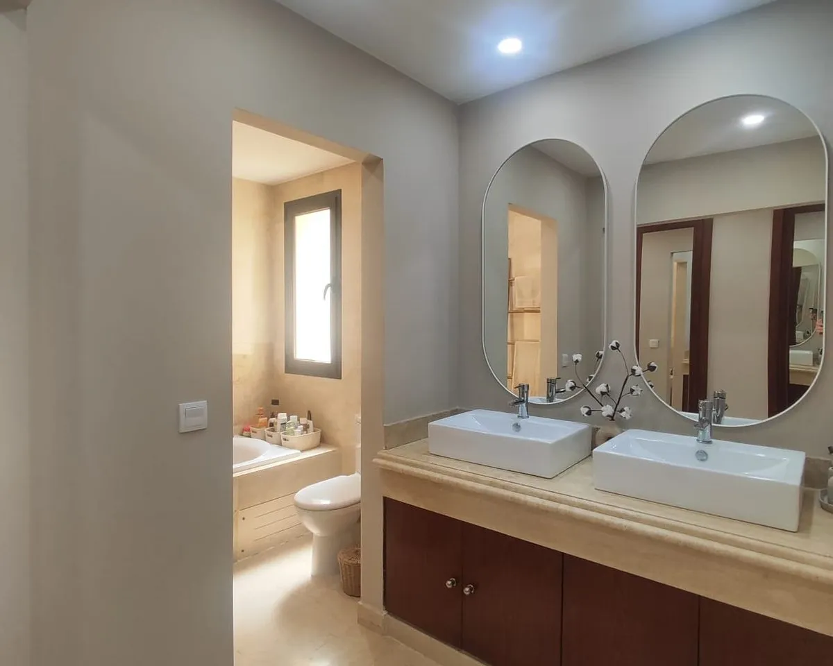 edcc113b-647b-4207-b770-cb4ce01b6333