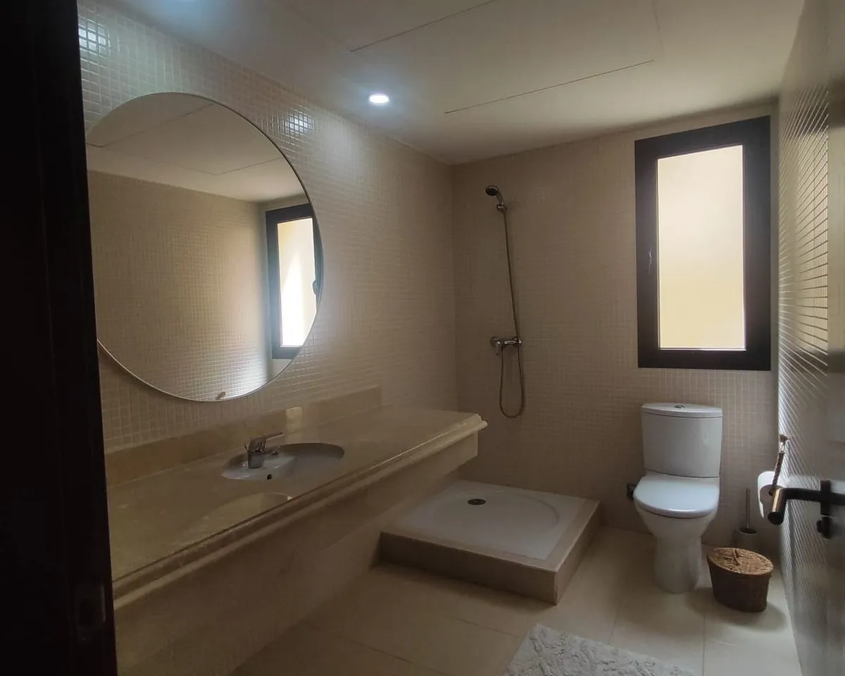 ff584ef0-e66e-452b-99e9-f7833a3fb517