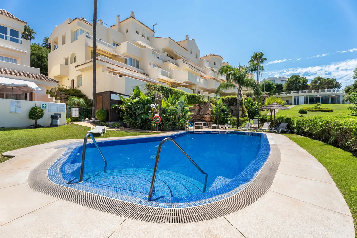 79f1d6d6-7831-46fe-b64d-aacc51f2a307