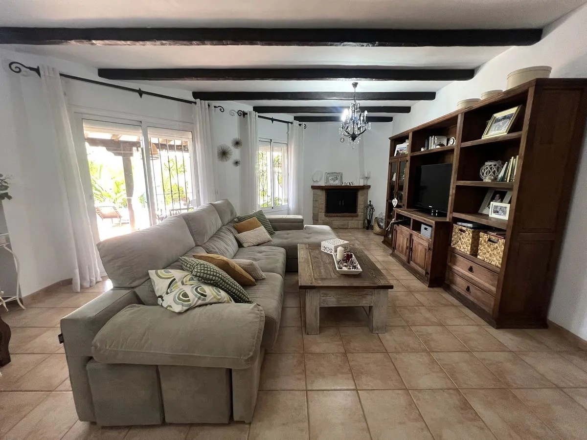 a66c38cb-f6f1-470a-bc95-69bf9d02ee9c