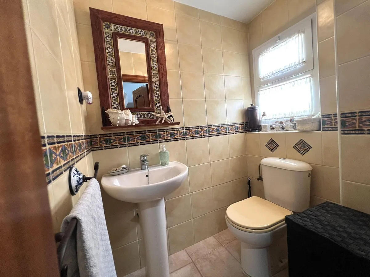 a6aa789c-c356-44d0-a6a0-606c9271aeee