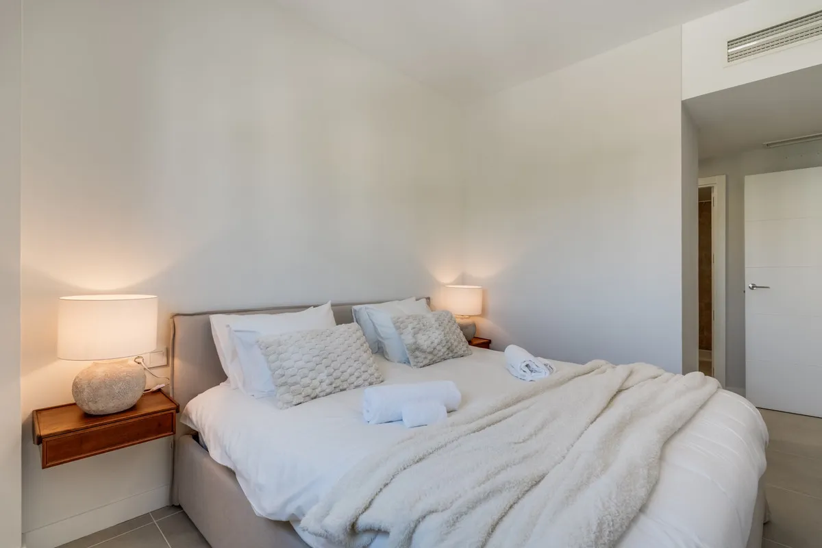 9b93a2c8-7a3a-4568-b08c-be42a9836e21