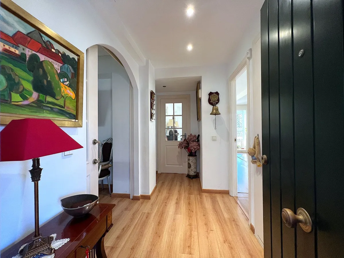 2d087828-b209-4dee-b74c-6f084c34e3ed