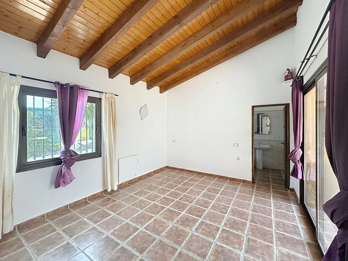 2f212782-024c-4e41-a8b4-9d6b3d85350b