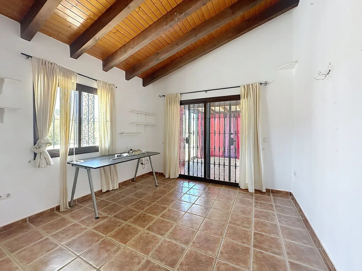 e82a92e8-e5d5-48bc-807d-ab165c3d6292