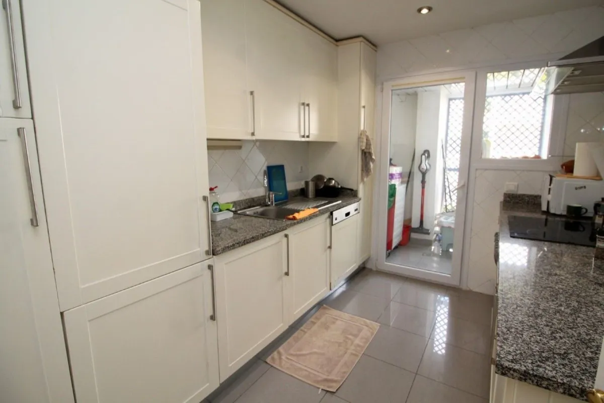 a5cd5e09-32fe-413e-9916-f596db1343d7