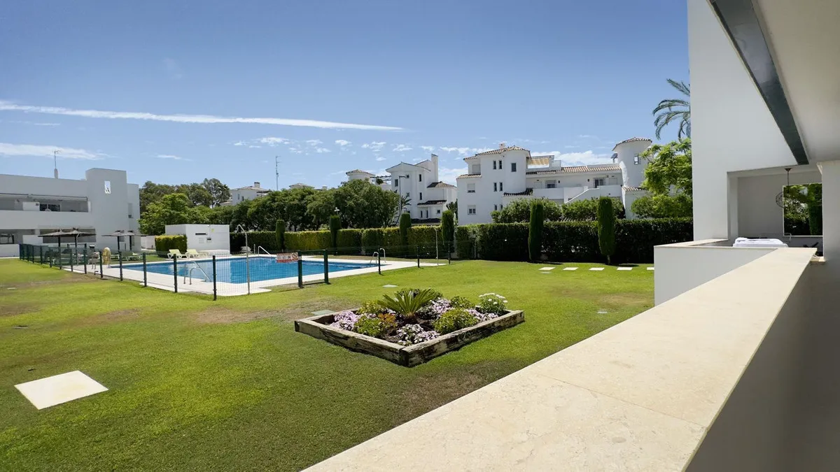 193237d4-75cd-43e1-8748-d1c36b084b48