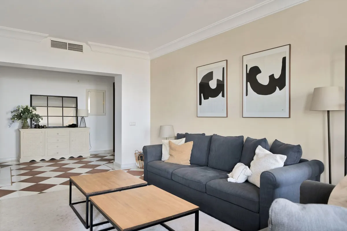 23bdd5c3-b2bd-41c1-8dc8-67c2a0d322b2