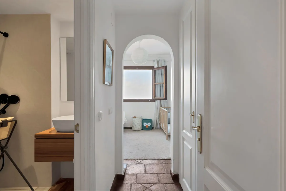 7266ab86-3f29-4e7d-8401-d2dab1fa2dec