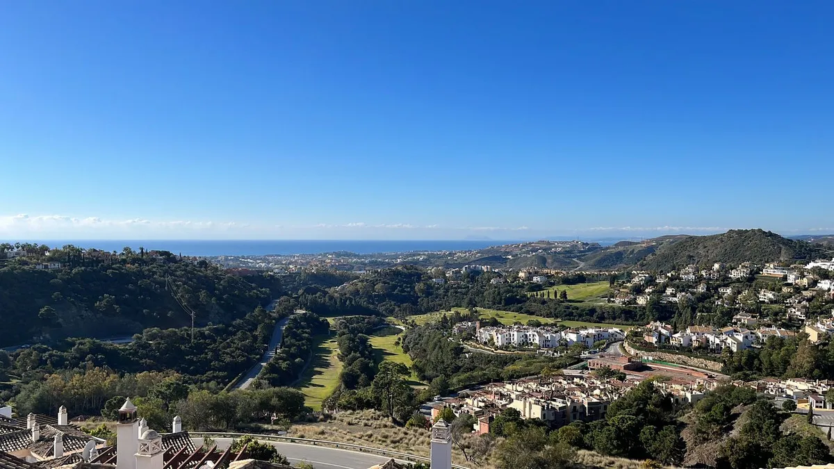 86eef3b1-7121-43d2-92e6-944193e907aa