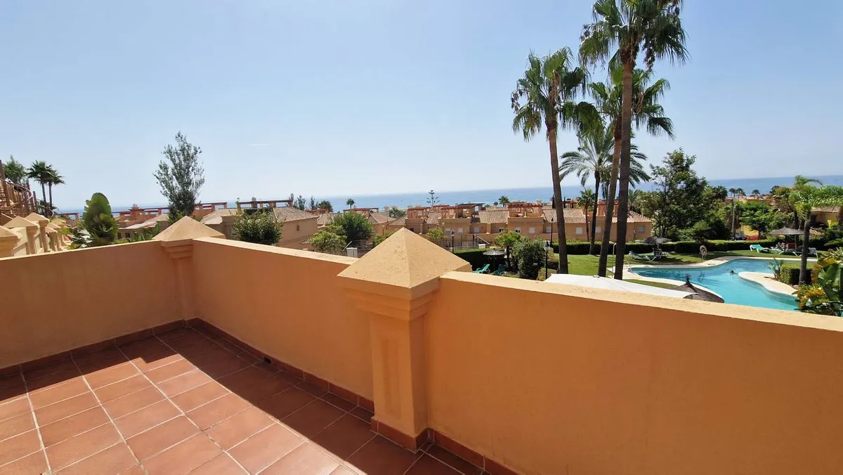 c2c88ab4-350c-412b-8f38-dc345846fd18