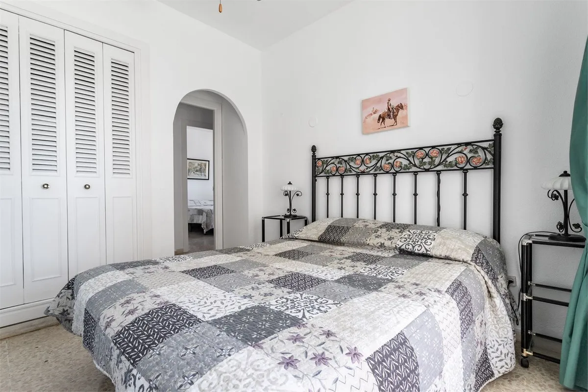 0a915222-026b-47be-9a47-0198f4956a35