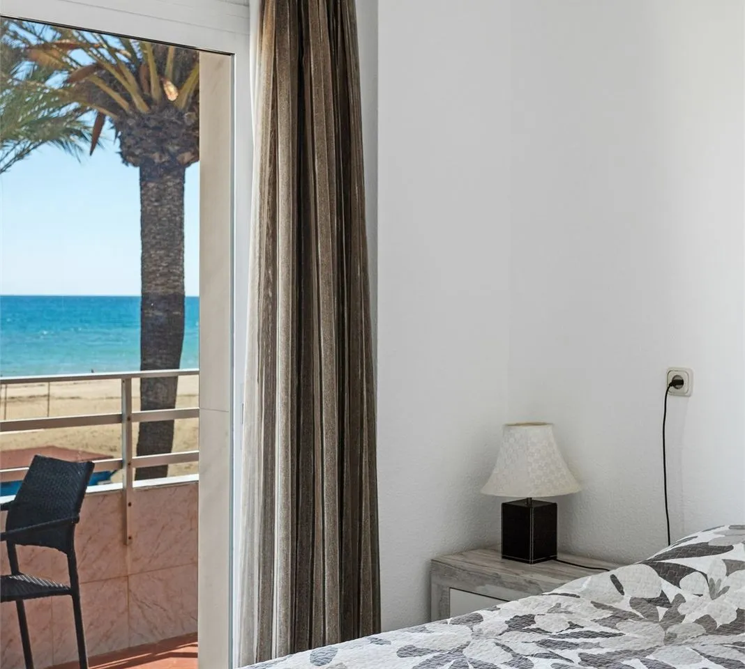 8b09fc99-1436-47e2-af65-c610c45664bc