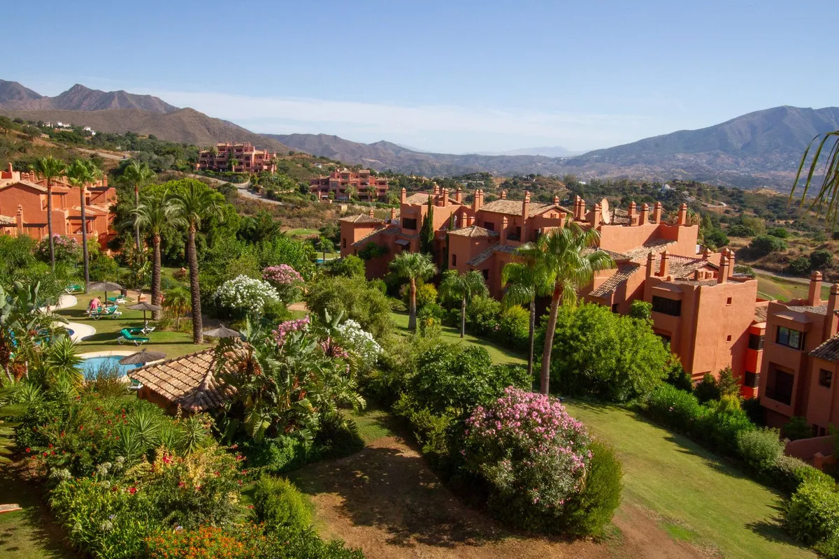 5851f18b-428f-4c03-841f-f5ddaaa92551