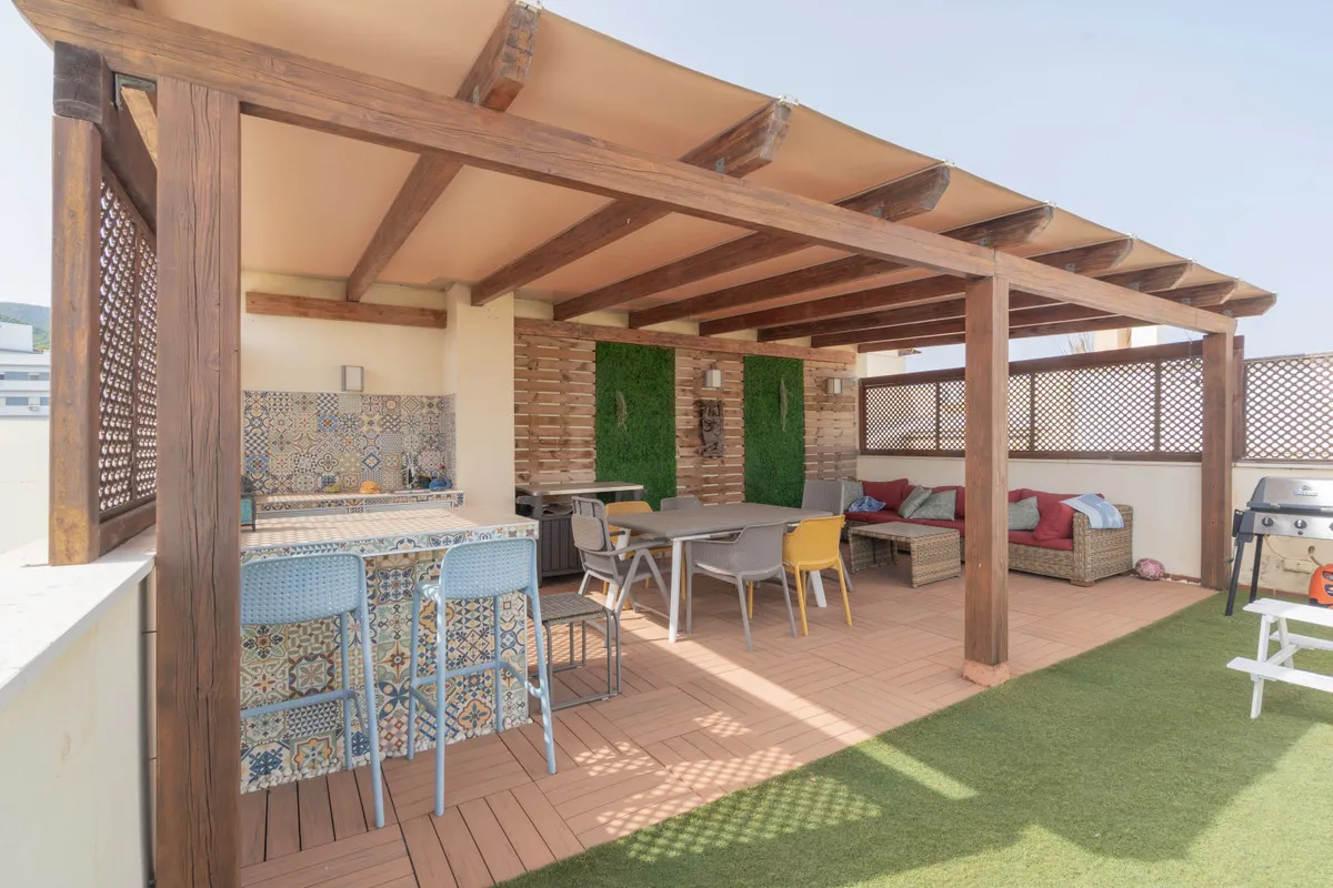 862cf252-0781-476c-bc39-e82d5630bae8