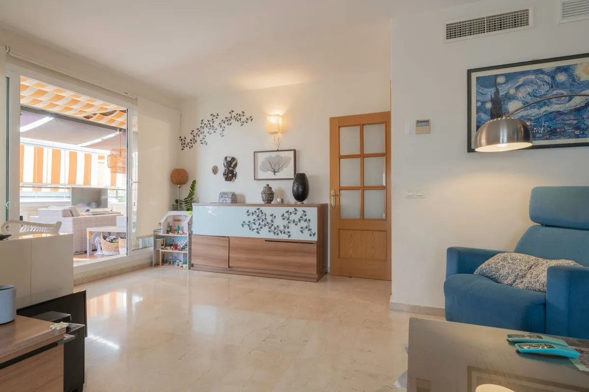 af0ef782-7162-4ee6-aed6-1af1620da247