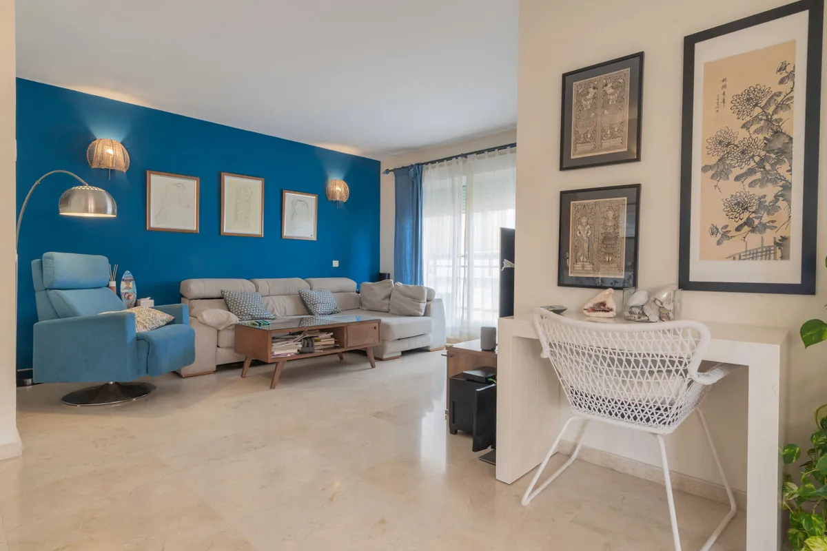 af43e318-064d-4aee-ae0a-5bc6d664c884