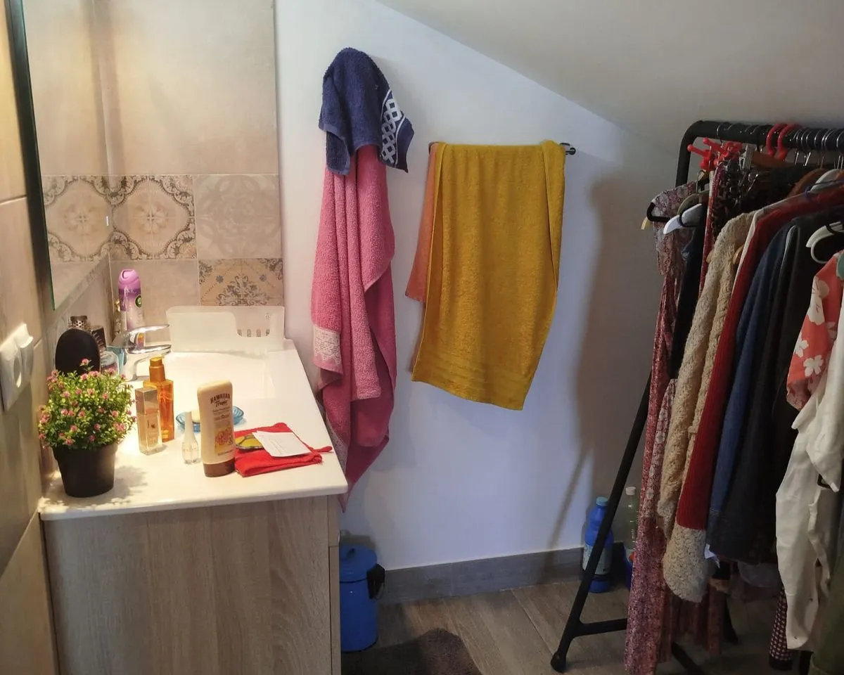 d5a9da7d-6e1d-40db-beae-6ab6c6fbb098