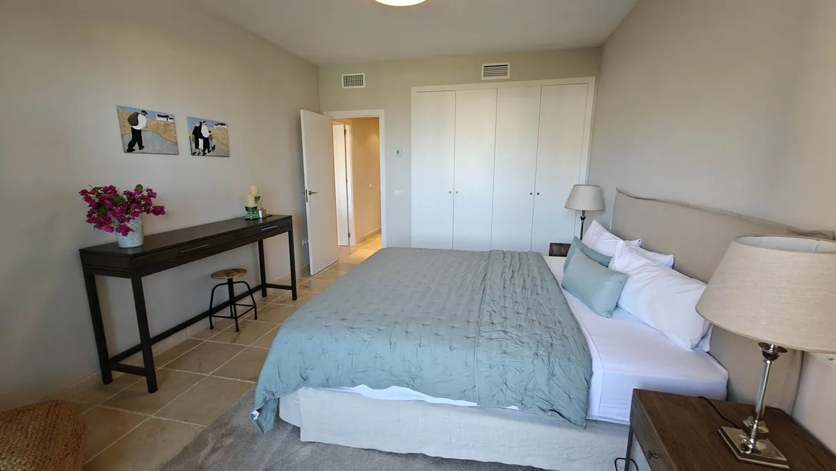 310ed4c0-09ef-4ba1-9d02-b33a1445456e