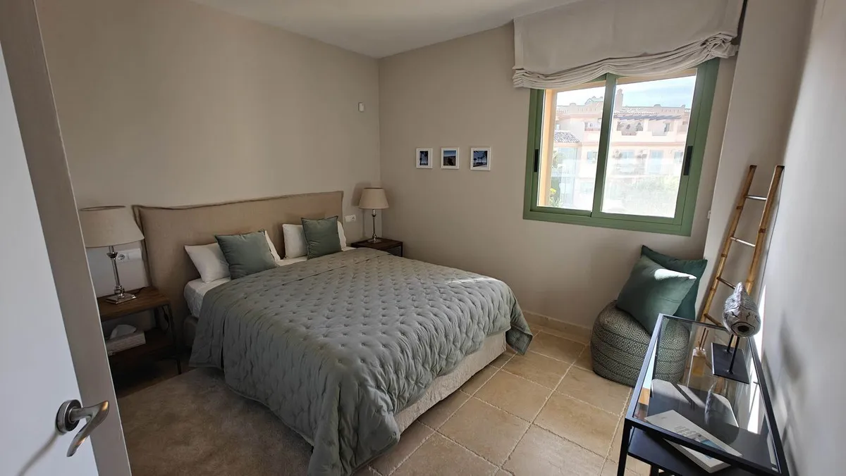 54af1330-0ac5-49fa-a38d-c254fd853fe3