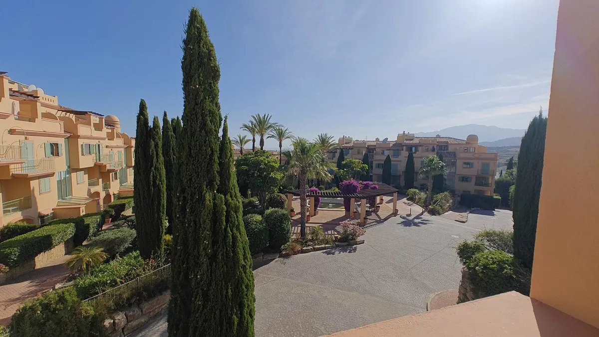 856d6585-fb25-4441-bff3-289a1bd382da